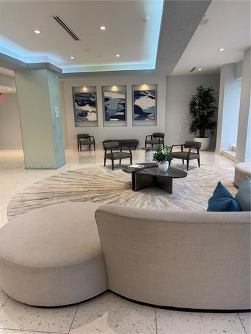 20335 W Country Club Dr 1205, Aventura, FL 33180