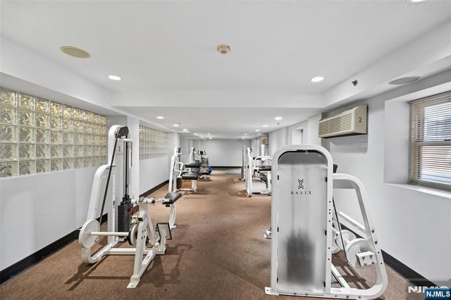 70 Munn Avenue 401, East Orange, NJ 07018