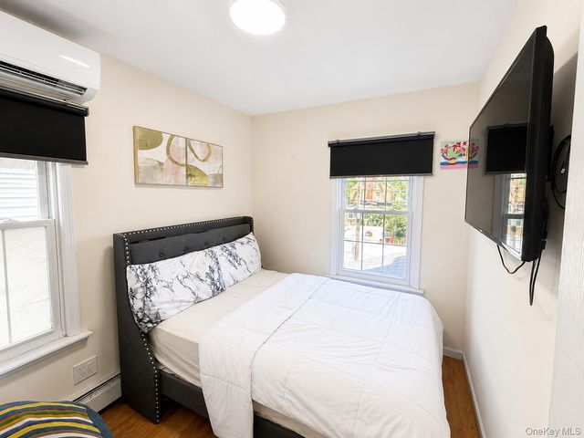11306 201st Street, Saint Albans, NY 11412