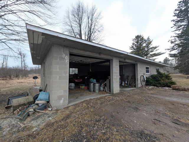 4438 Reynolds Road, Turner, MI 48765