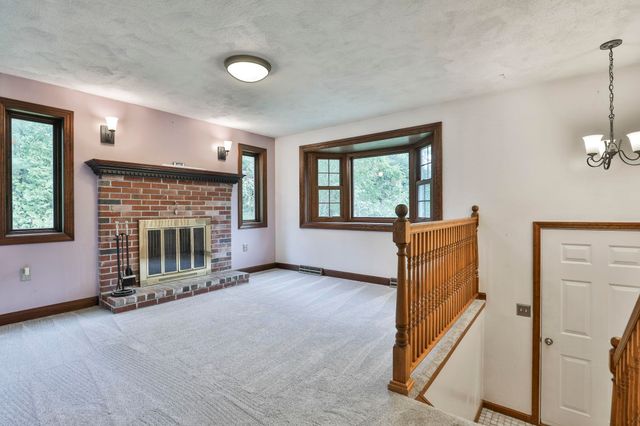 28 Heritage Way, Milford, NH 03055