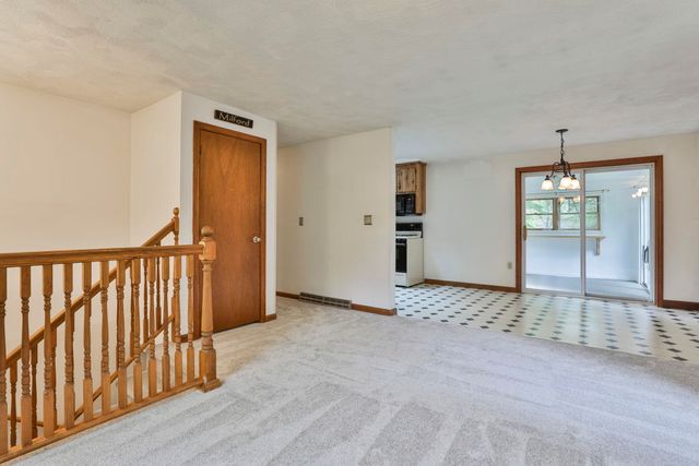28 Heritage Way, Milford, NH 03055