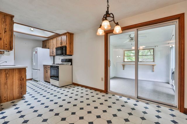 28 Heritage Way, Milford, NH 03055