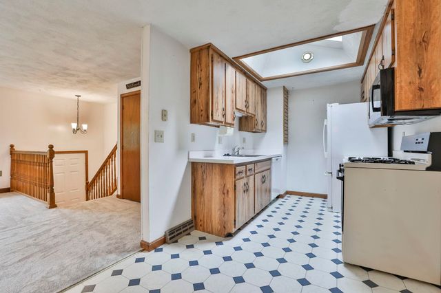 28 Heritage Way, Milford, NH 03055