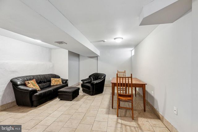 3414 SPRING GARDEN ST, Philadelphia, PA 19104