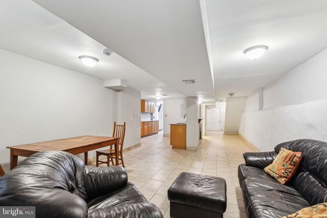 3414 SPRING GARDEN ST, Philadelphia, PA 19104