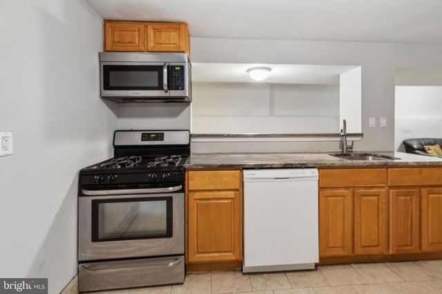 3414 SPRING GARDEN ST, Philadelphia, PA 19104