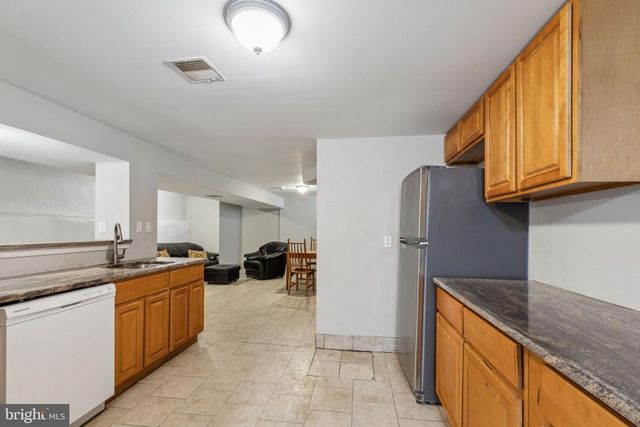 3414 SPRING GARDEN ST, Philadelphia, PA 19104