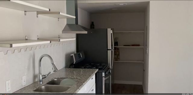 106 Kipling, San Antonio, TX 78223