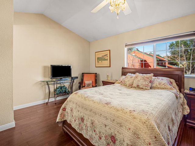 9350 River Oaks Ln, Orangevale, CA 95662