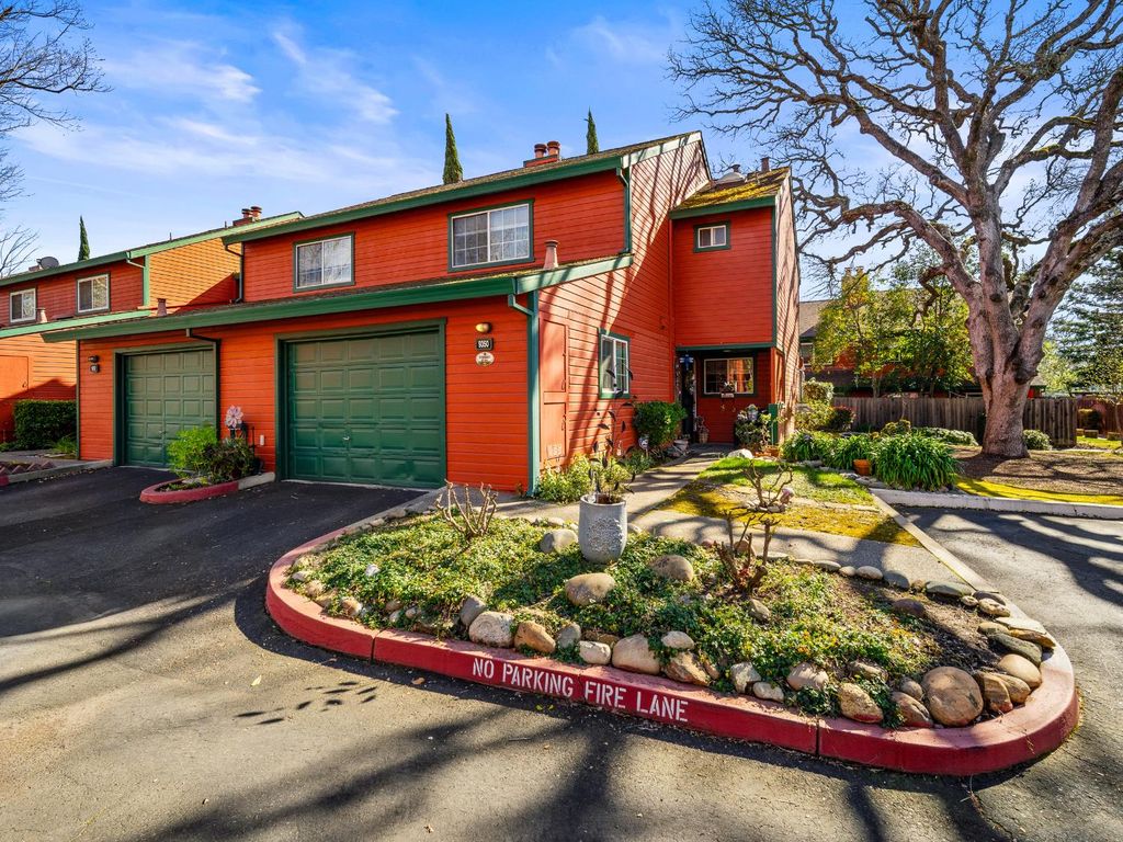 9350 River Oaks Ln, Orangevale, CA 95662