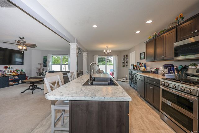 10416 Silver Rock Chase Boulevard, New Haven, IN 46774