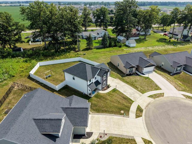 10416 Silver Rock Chase Boulevard, New Haven, IN 46774
