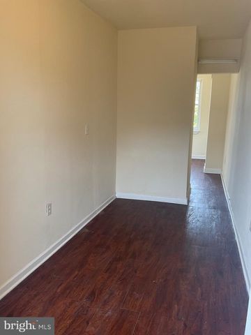 2525 BARCLAY ST, Baltimore, MD 21218