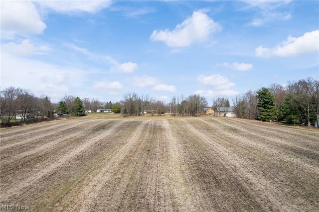 2348 E Turkeyfoot Lake Road, Akron, OH 44312