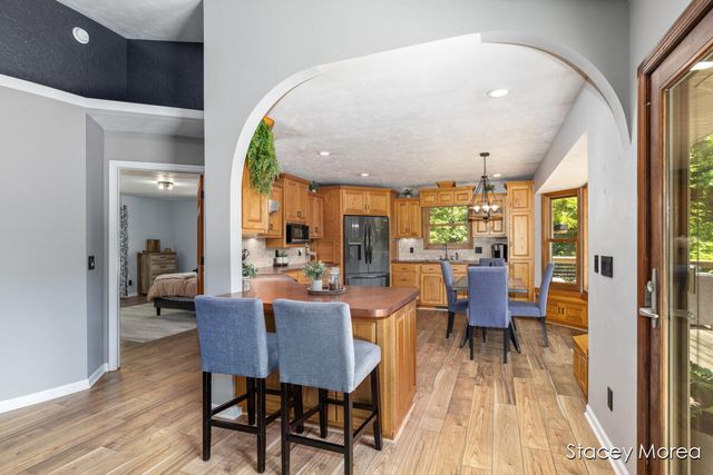 12173 Hart Street NE, Greenville, MI 48838