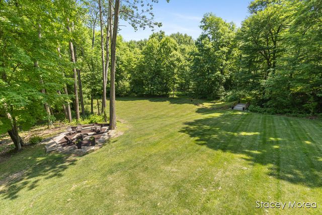 12173 Hart Street NE, Greenville, MI 48838