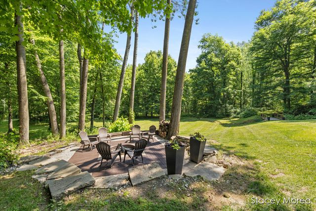 12173 Hart Street NE, Greenville, MI 48838