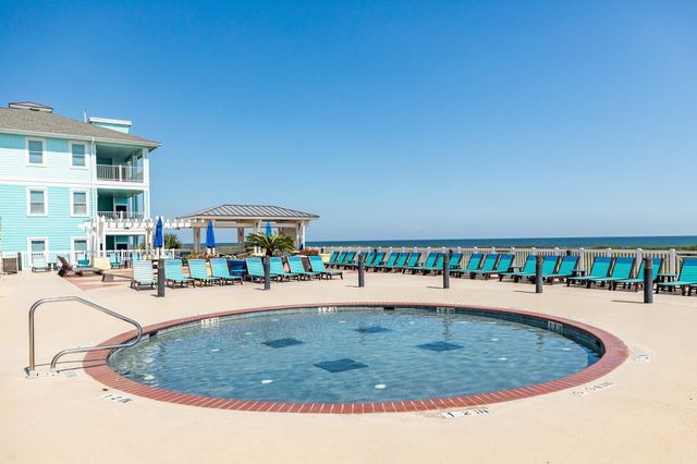 4131 Pointe West Drive 203, Galveston, TX 77554