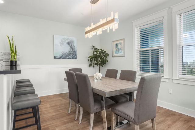 4131 Pointe West Drive 203, Galveston, TX 77554