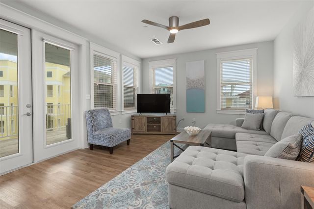 4131 Pointe West Drive 203, Galveston, TX 77554