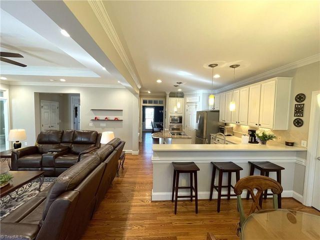 1603 Wenchelsa Road, Greensboro, NC 27410