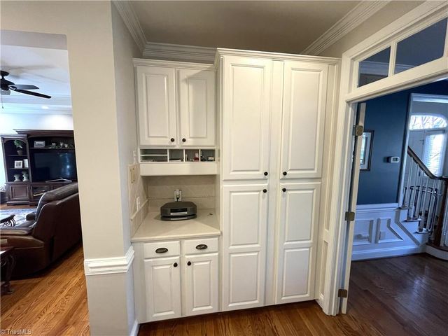 1603 Wenchelsa Road, Greensboro, NC 27410