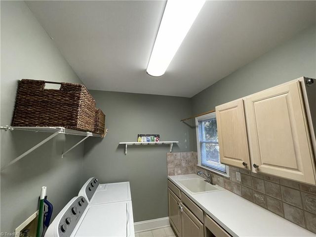 1603 Wenchelsa Road, Greensboro, NC 27410