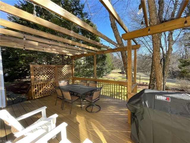 1603 Wenchelsa Road, Greensboro, NC 27410