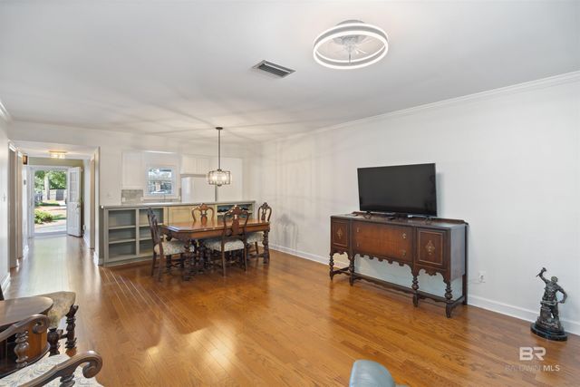 320 Volanta Avenue C2, Fairhope, AL 35432