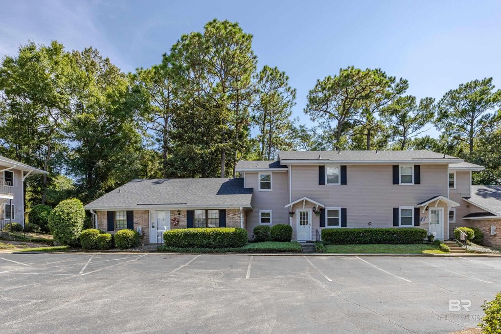 320 Volanta Avenue C2, Fairhope, AL 35432