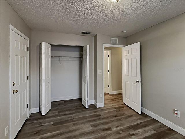 5500 CRISSMAN DRIVE N, St Petersburg, FL 33714