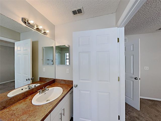 5500 CRISSMAN DRIVE N, St Petersburg, FL 33714