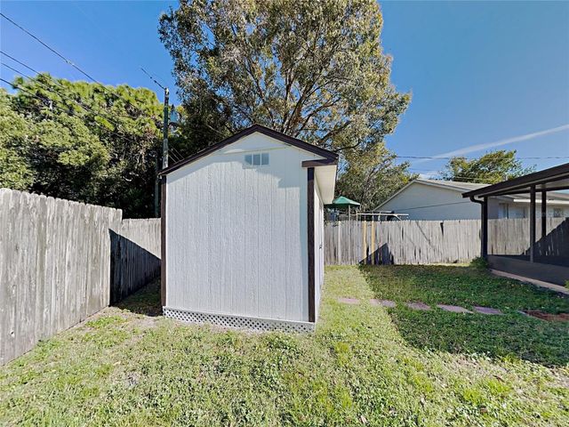 5500 CRISSMAN DRIVE N, St Petersburg, FL 33714
