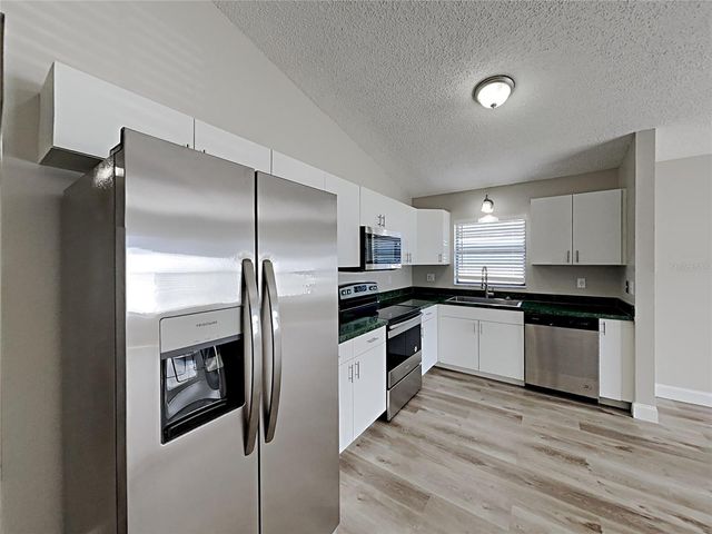 5500 CRISSMAN DRIVE N, St Petersburg, FL 33714