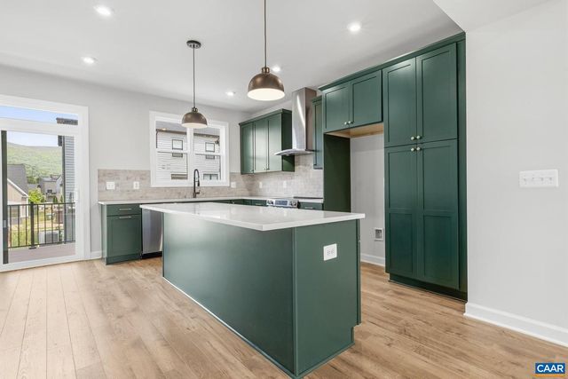 5436 GOLF DR, Crozet, VA 22932