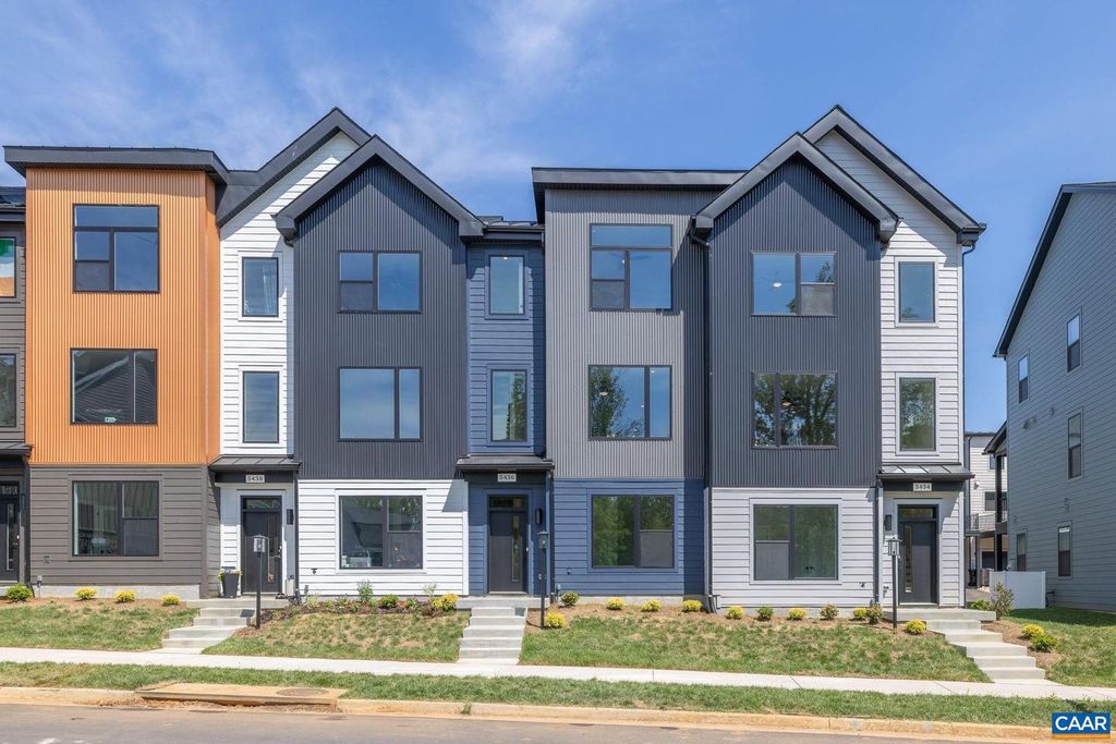 5436 GOLF DR, Crozet, VA 22932