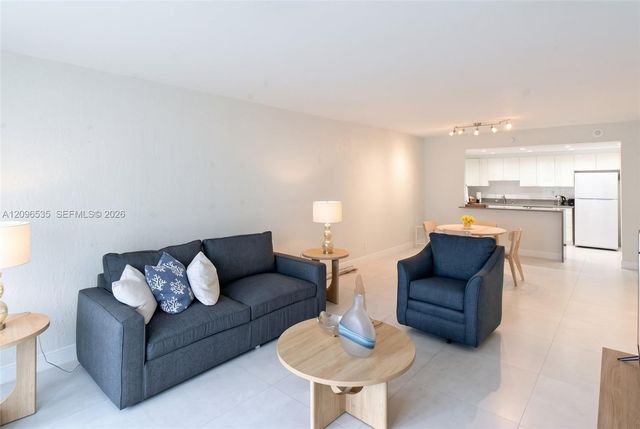 19390 Collins Avenue 706, Sunny Isles Beach, FL 33160