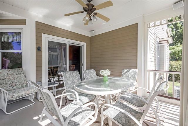 8100 W Chestnut STREET, Wauwatosa, WI 53213