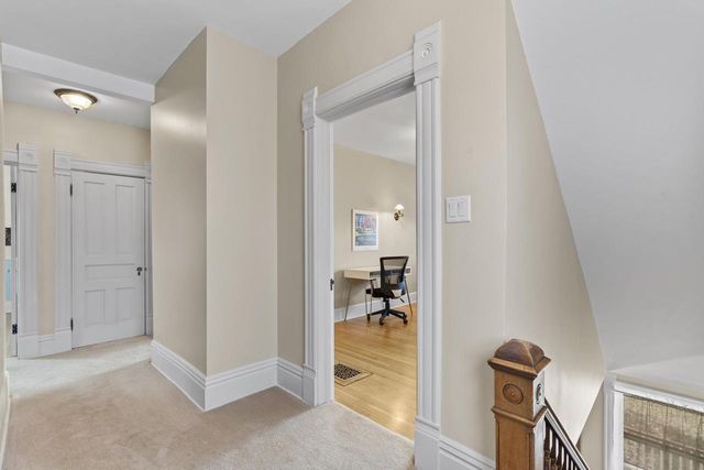 8100 W Chestnut STREET, Wauwatosa, WI 53213