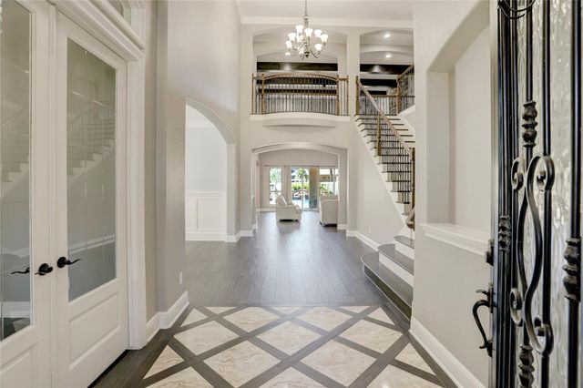 14 Pravia Path Drive, Missouri City, TX 77459