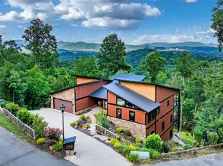 41 Ben Lippen School Road, Asheville, NC 28806