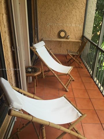 8401 SW 107th Ave 316E, Miami, FL 33173