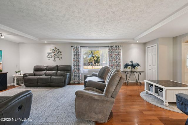 768 ARTHUR MOORE Drive, Green Cove Springs, FL 32043