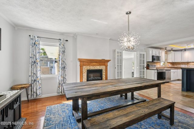 768 ARTHUR MOORE Drive, Green Cove Springs, FL 32043