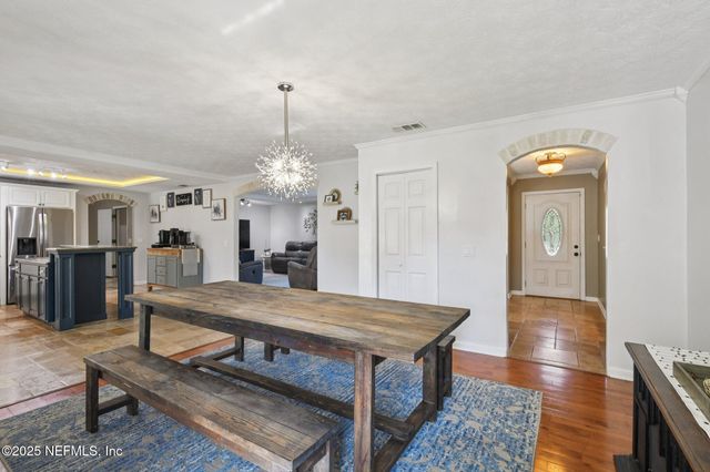 768 ARTHUR MOORE Drive, Green Cove Springs, FL 32043