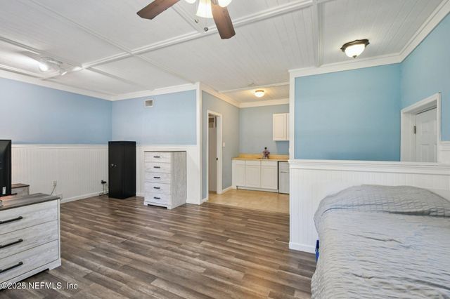 768 ARTHUR MOORE Drive, Green Cove Springs, FL 32043