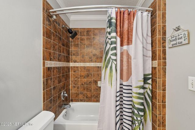 768 ARTHUR MOORE Drive, Green Cove Springs, FL 32043