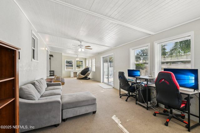 768 ARTHUR MOORE Drive, Green Cove Springs, FL 32043