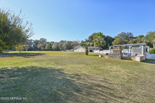 768 ARTHUR MOORE Drive, Green Cove Springs, FL 32043